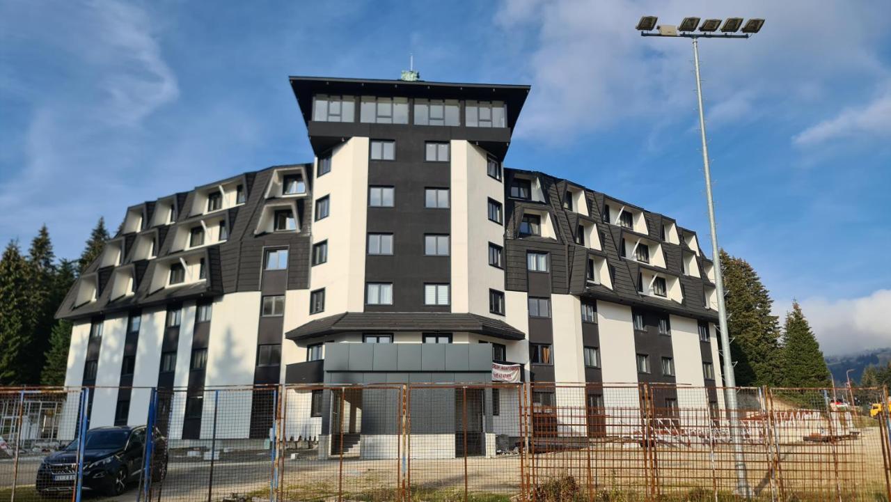Sunny Mountain Apartments - Kopaonik, Serbia, Hotel Suncana Planina Zewnętrze zdjęcie