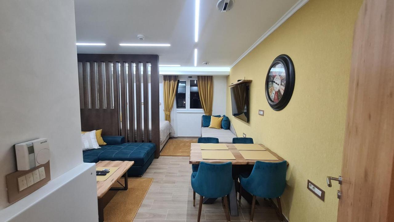 Sunny Mountain Apartments - Kopaonik, Serbia, Hotel Suncana Planina Zewnętrze zdjęcie